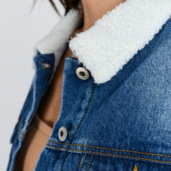 Denim Jacket with Sherpa Collar/Lining - Picture 6 of 6